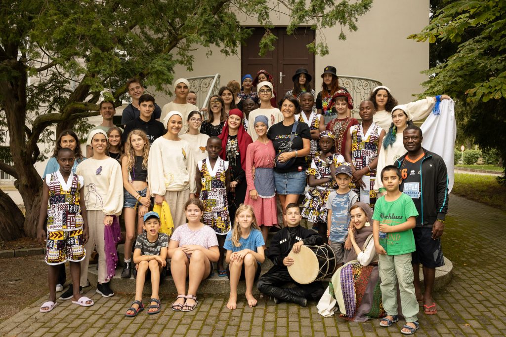 international groups